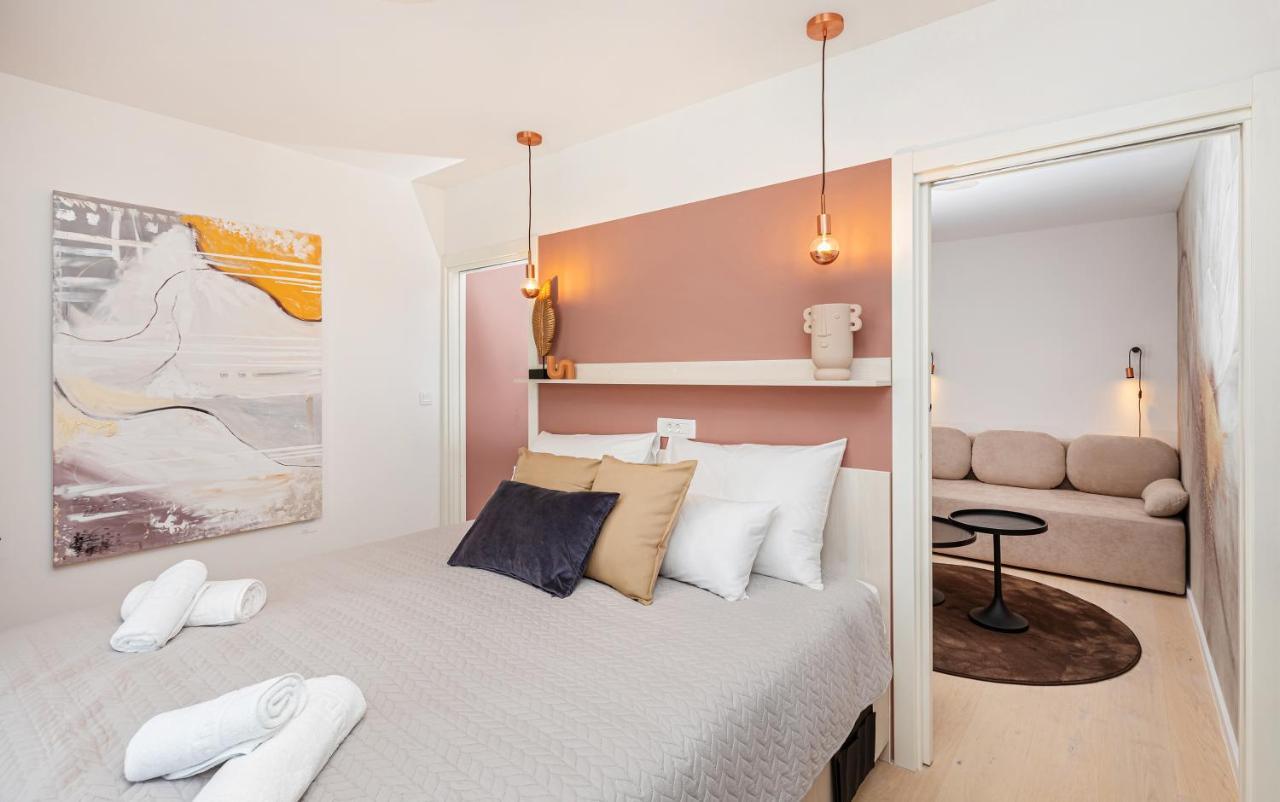 Sunny Lol Port Apartments In The City Centre ドゥブロブニク エクステリア 写真